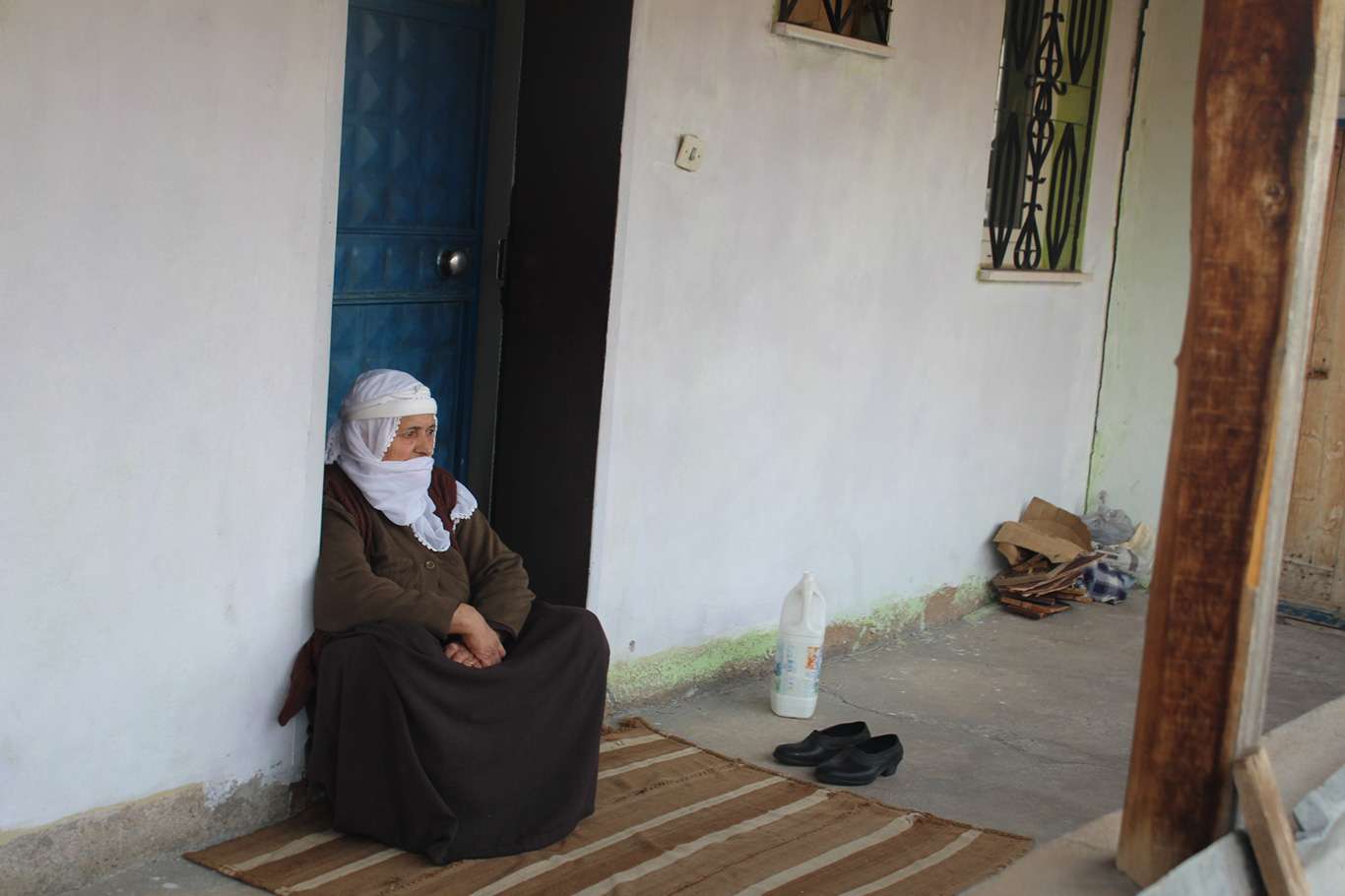 Evde olmadığı için kömür yardımı alamayan yaşlı nine: Kömür hakkımı istiyorum! Evde olmadığı için kömür yardımı alamayan yaşlı nine: Kömür hakkımı istiyorum!